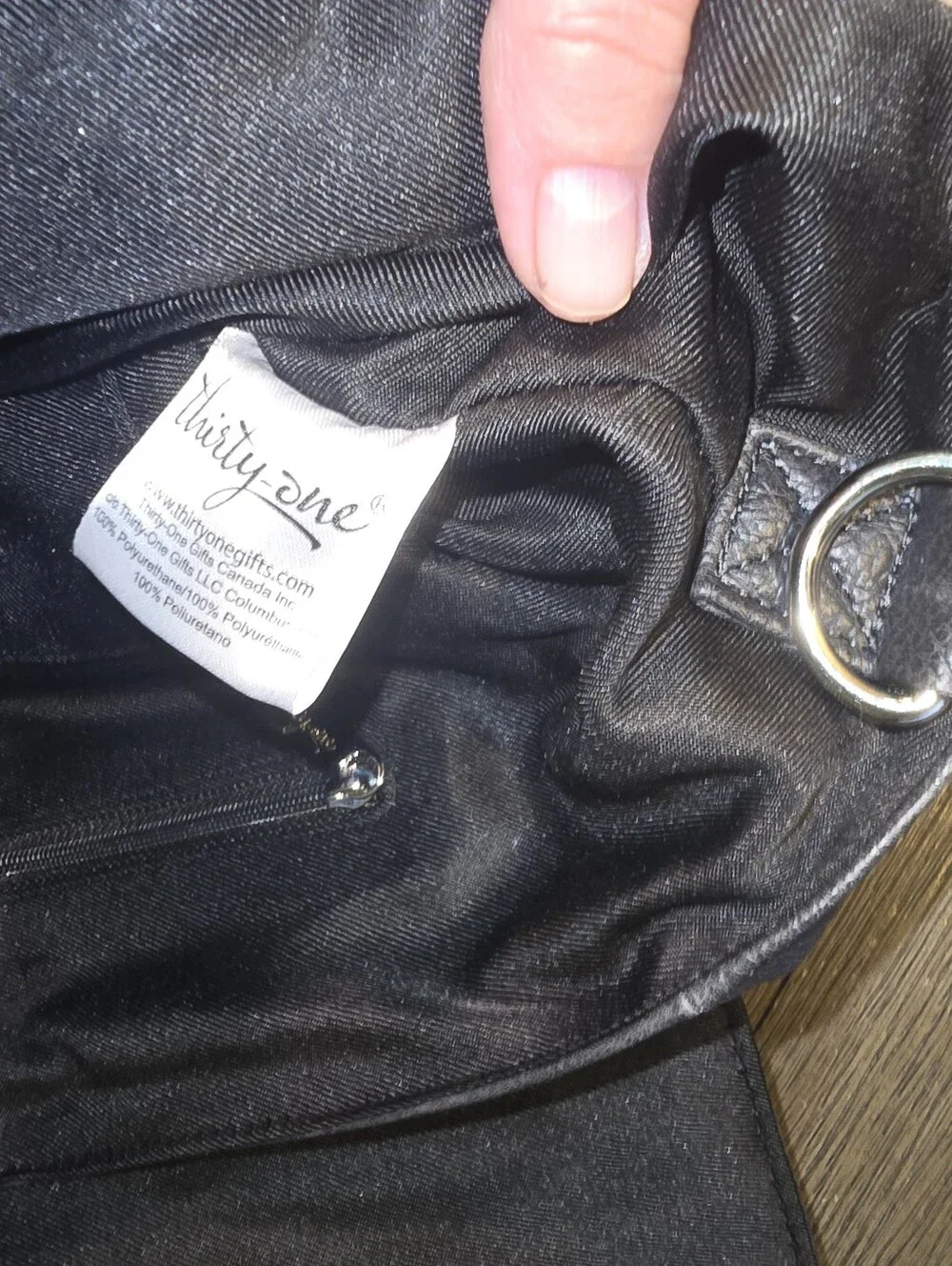 Thirty One Black Backpack/profesional Bag